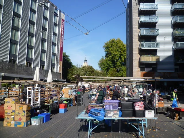 Bermondsey Antique Market, antiques market in Bermondsey, Southwark