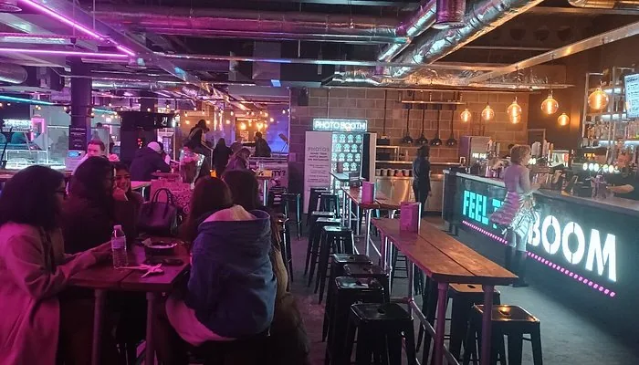 Boom Battle Bar Oxford Street, shuffleboard in Oxford Street