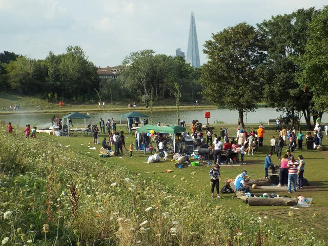 Burgess Park, ping-pong in Camberwell / Walworth