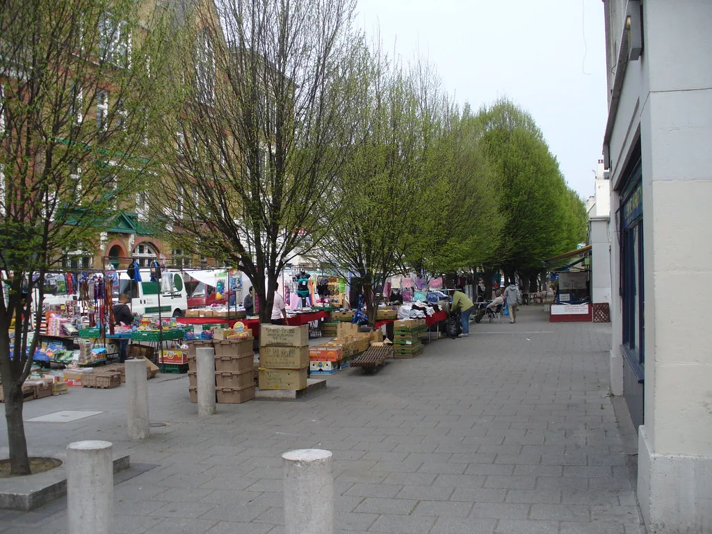 Chalton Street Market, market in Somers Town