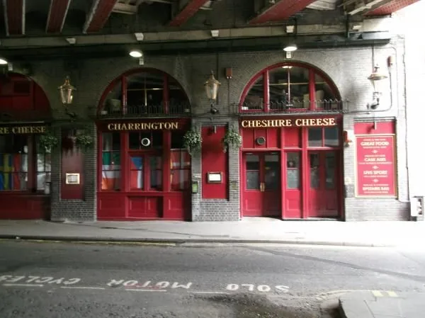 Cheshire Cheese, darts in City of London, EC3