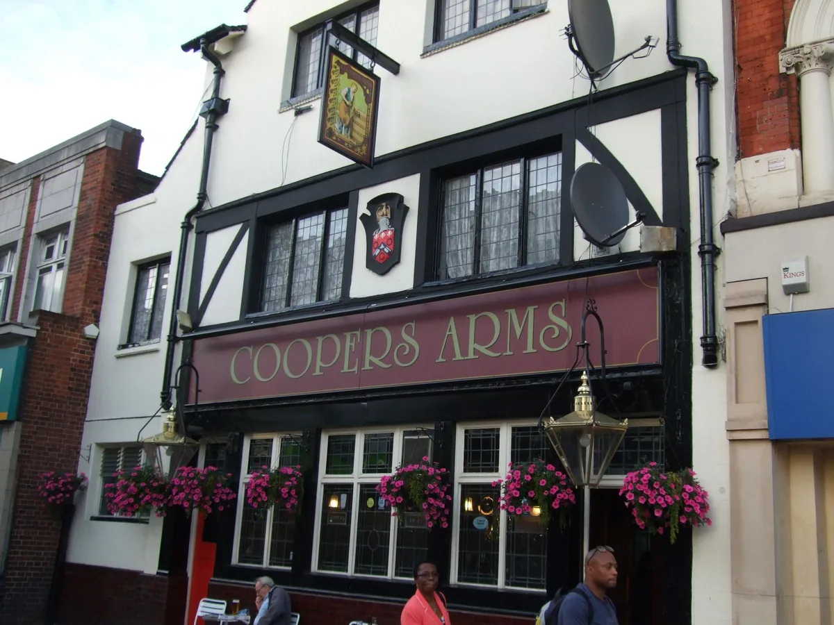Coopers Arms (Brent), darts in Brent