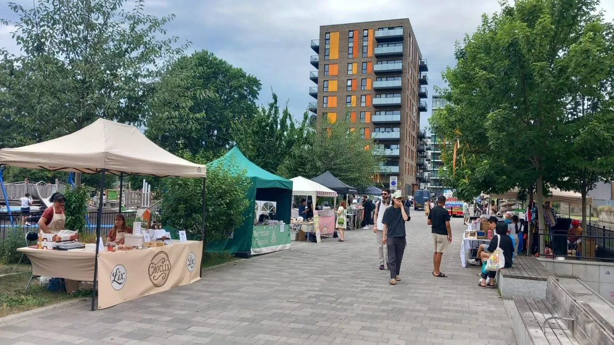 Cotall Street Market, market in Poplar, Tower Hamlets