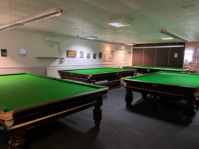 Grafton Club, pool in New Malden (Kingston)