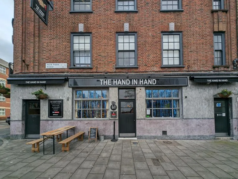 Hand in Hand, pool in Tulse Hill