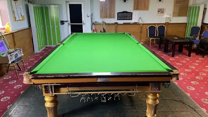 Over 21 Club, darts in New Addington, Croydon