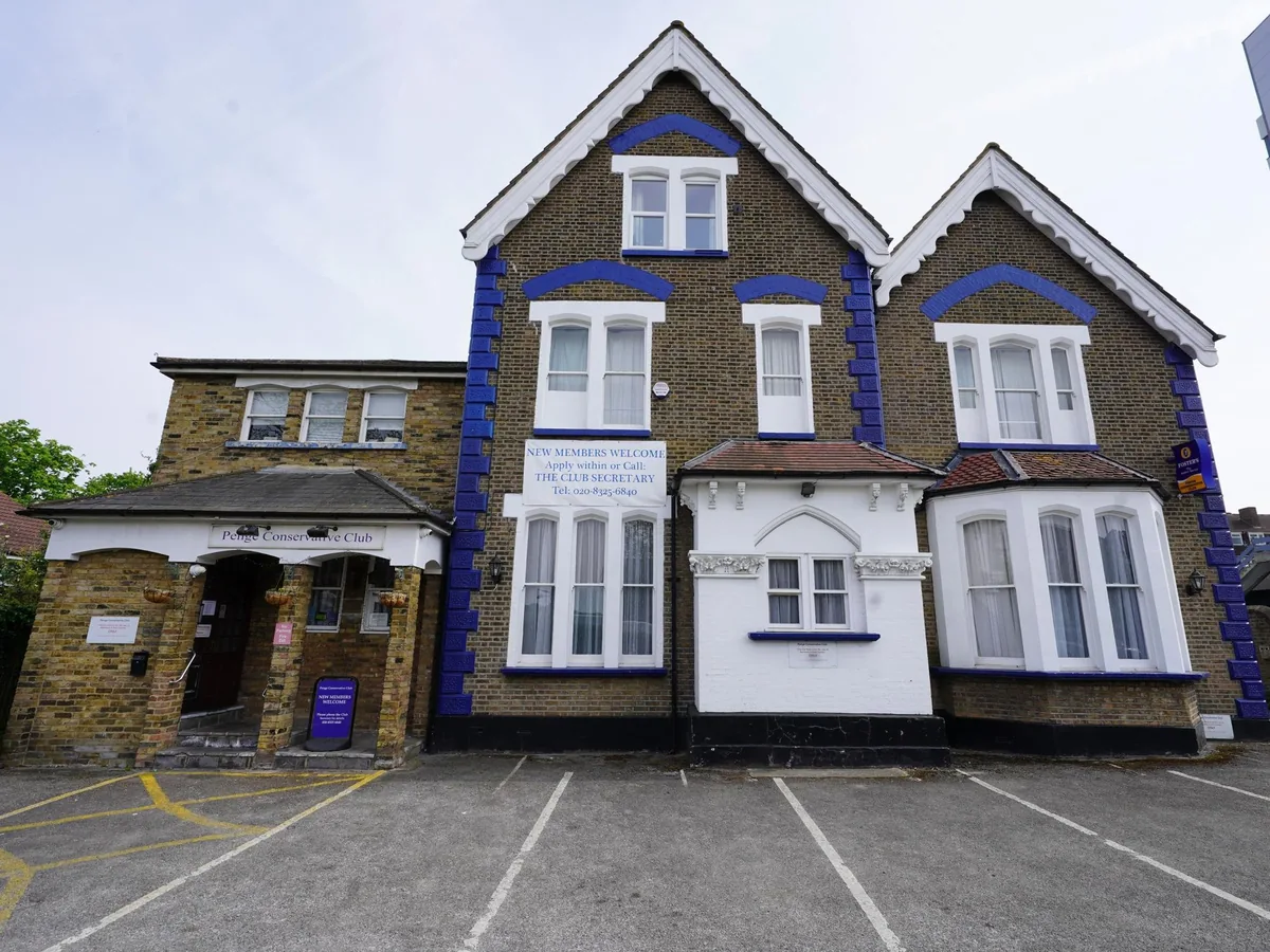 PCC (Penge Conservative Club venue / Penge club), darts in Penge