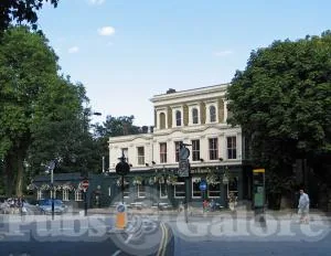 People's Park Tavern Victoria Park, pool in Victoria Park