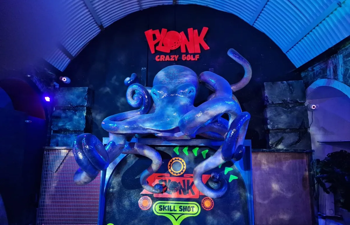 Plonk Crazy Golf Camden, mini-golf in Camden