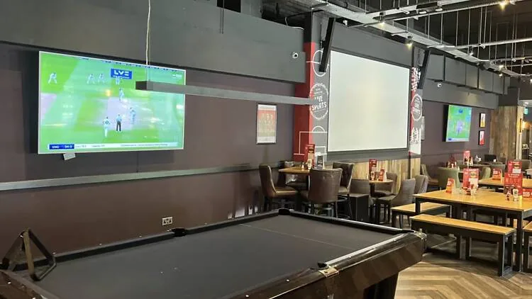 Rileys Victoria, pool in Victoria (SW1)