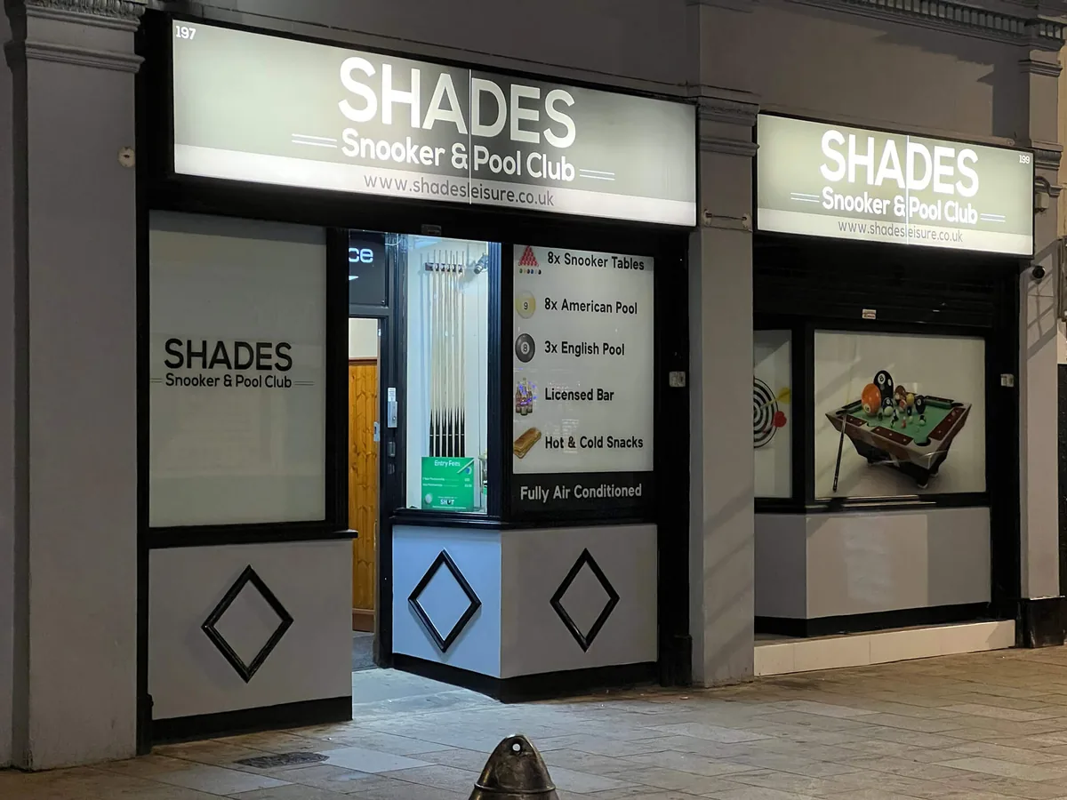 Shades Sports Bar (Shades Snooker & Pool Club), pool in Deptford