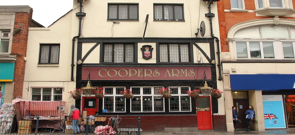 The Coopers Arms, darts in Kilburn