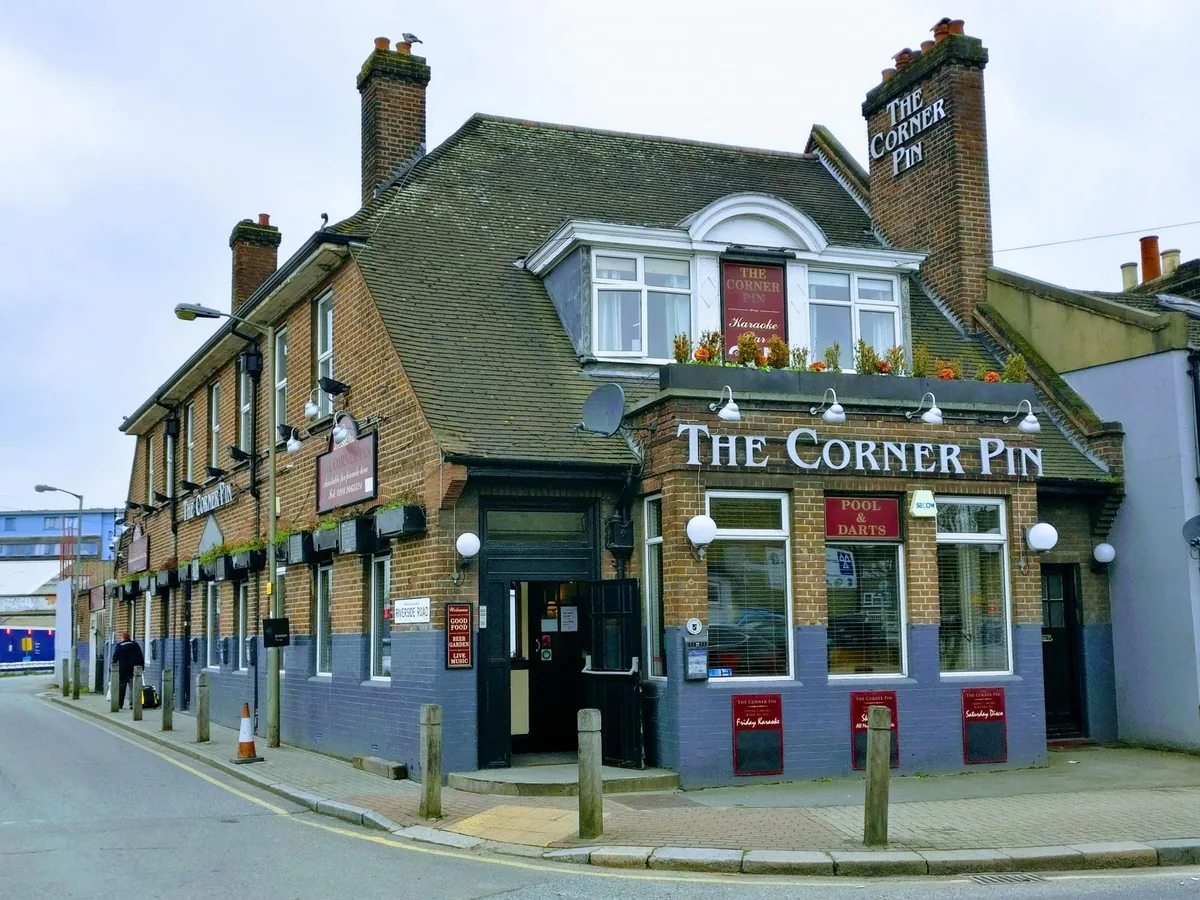 The Corner Pin, darts in Tooting (Summerstown)