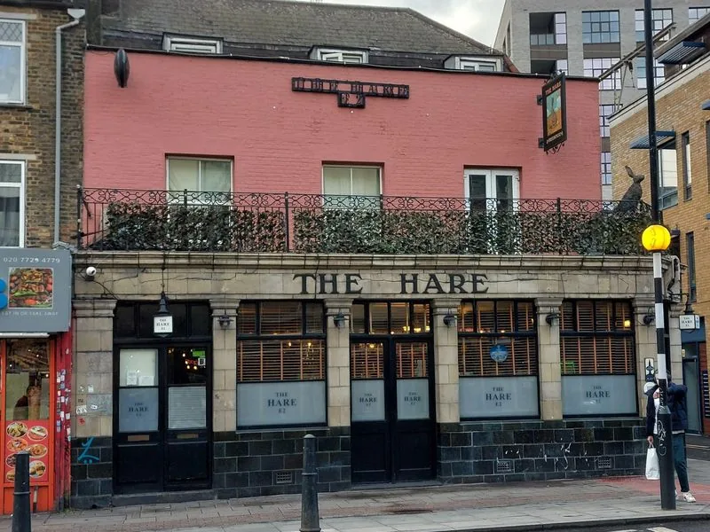 The Hare Bethnal Green, pool in Bethnal Green