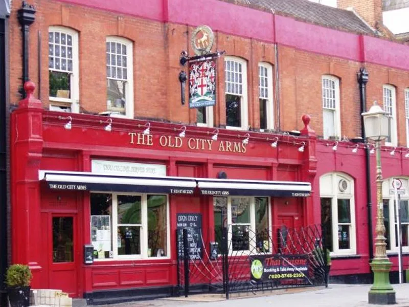 The Old City Arms, pool in Hammersmith