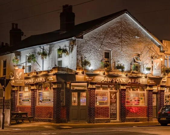 The Pawsons Arms, pool in Croydon