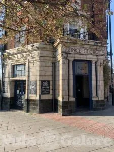 The Prince George (Thornton Heath), pool in Thornton Heath (CR7)