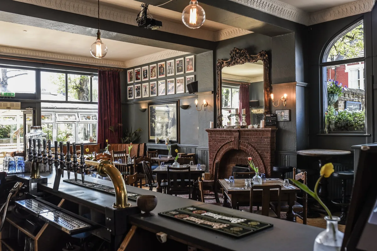 The Selkirk, pool in Tooting
