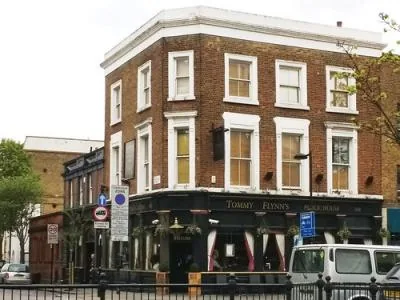 Tommy Flynns, darts in Islington