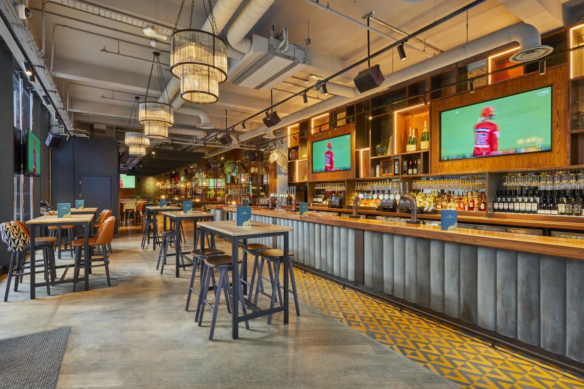 Beechwood Pub & Kitchen interior, Shoreditch, London