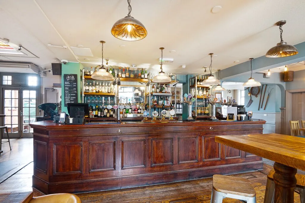 The Jolly Gardeners pub in Putney, London
